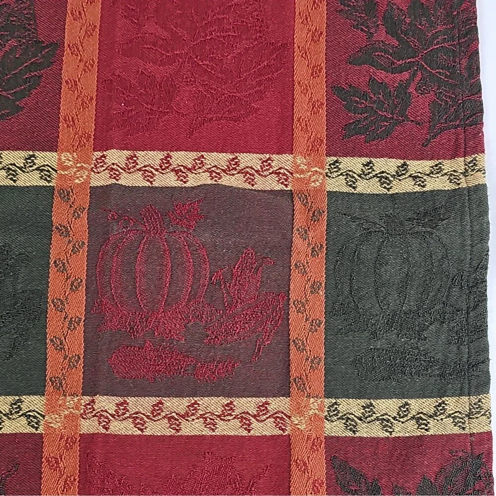 Lot of 8 Fall Thanksgiving Cloth Napkins 16x16 Autumn Leaves Pumpkin Harvest